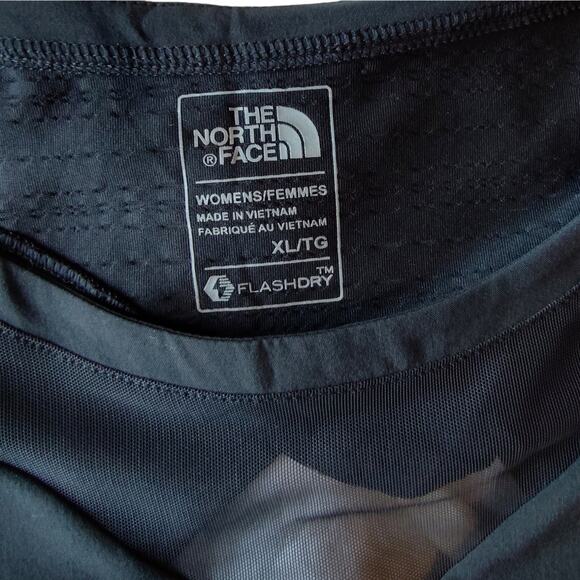 Women's The North Face FlashDry XL Workout‎ Mesh Tank Black - Picture 5 of 7